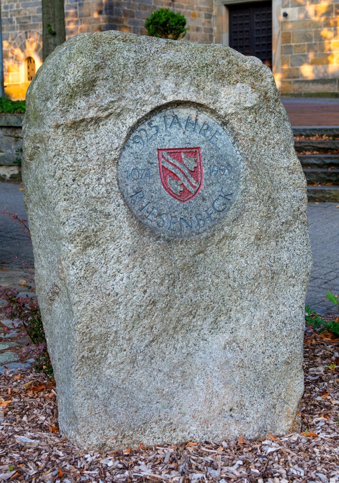 Riesenbeck Kirchplatz Gedenkstein 925 Jahre Riesenbeck 01