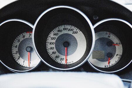 Dashboard speedometer tachometer photo