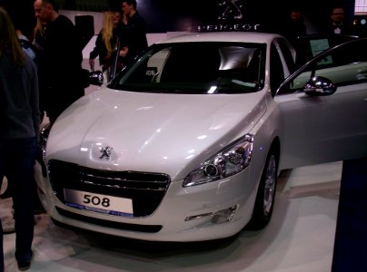 Peugeot 508 white front Poznan 2011