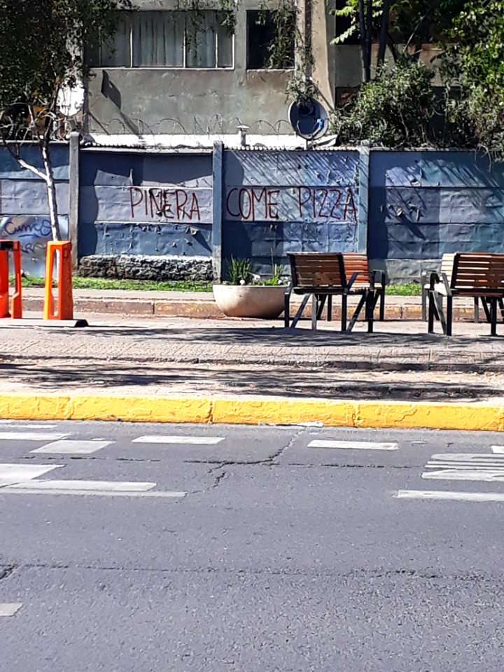 Piñera come pizza