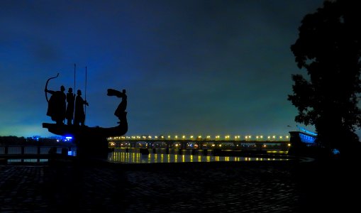 Paton bridge night3