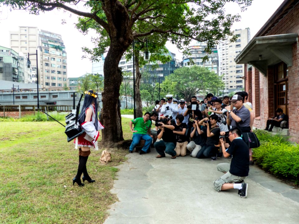 People Photographing Haruna Cosplayer in Court 20140705