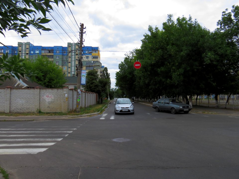 Putyvlska Street, Kiev