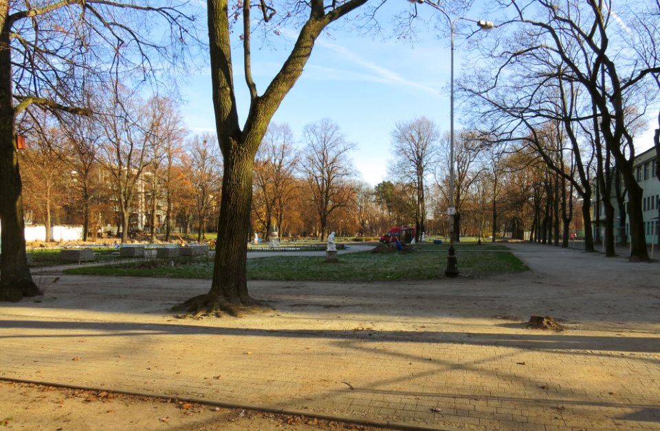 Park Sienkiewicza w Łodzi 01