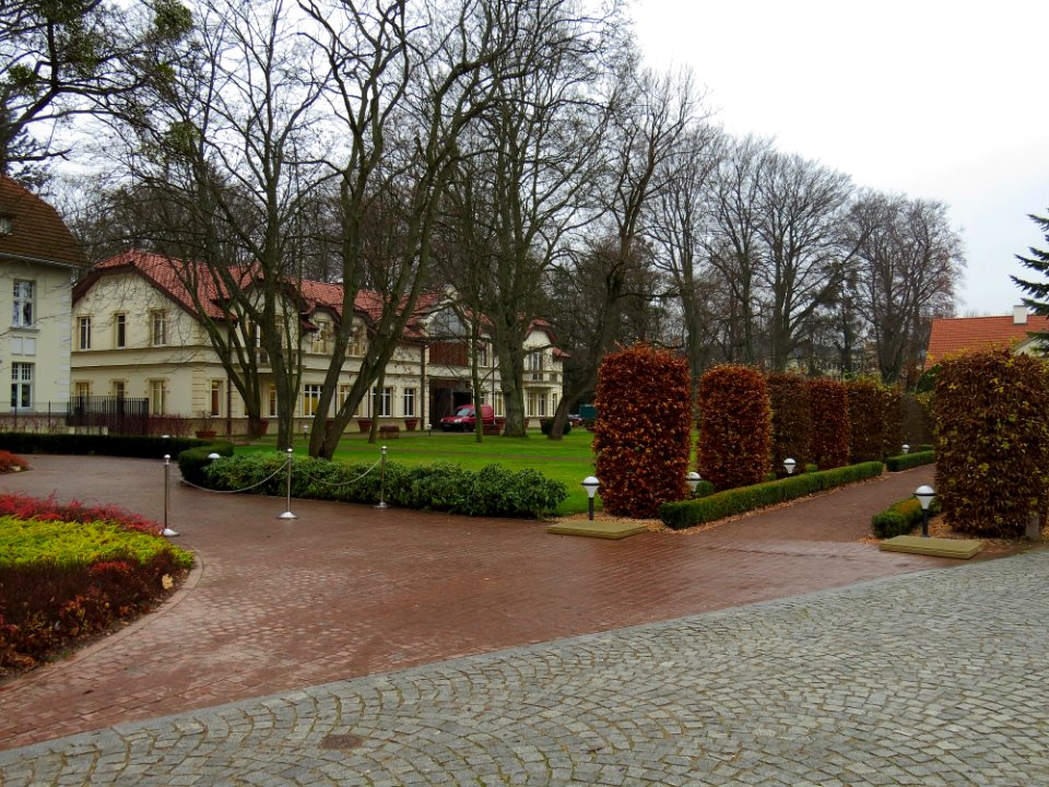 Park Oliwski Opacka 16 (2)