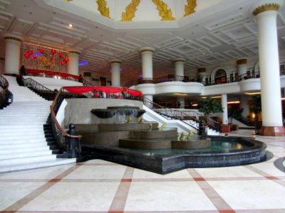 Putrajaya-Marriott-Hotel-inside