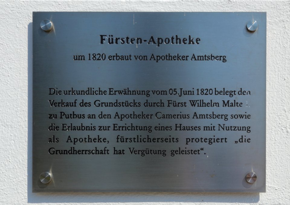 Putbus Haus Markt 12 Fuerstenapotheke 03