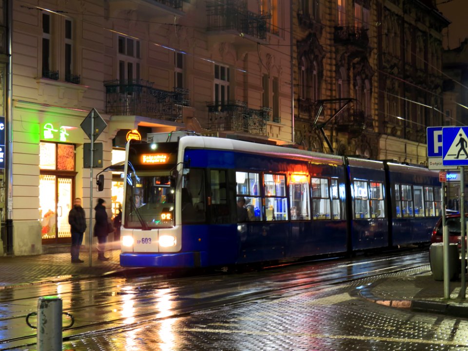 Przystanek Batorego Kraków 01