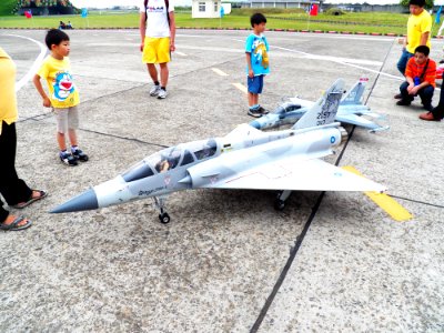 Radio-controlled ROCAF Mirage 2000-5DI and IDF Models Display at Hsinchu AFB Apron 20120602