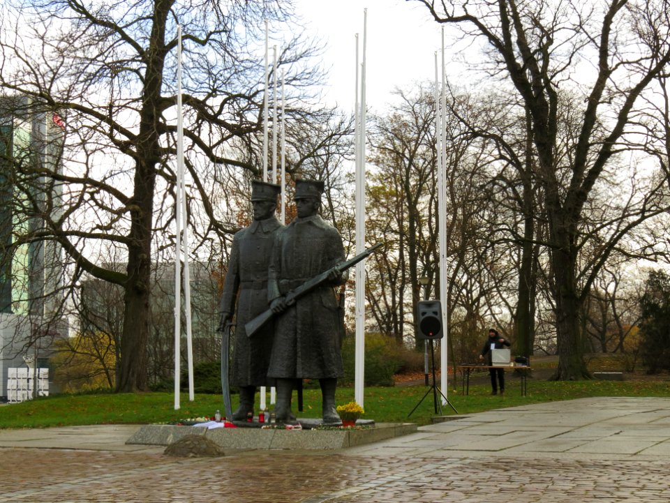 Pomnik Powstańców Wielkopolskich 02