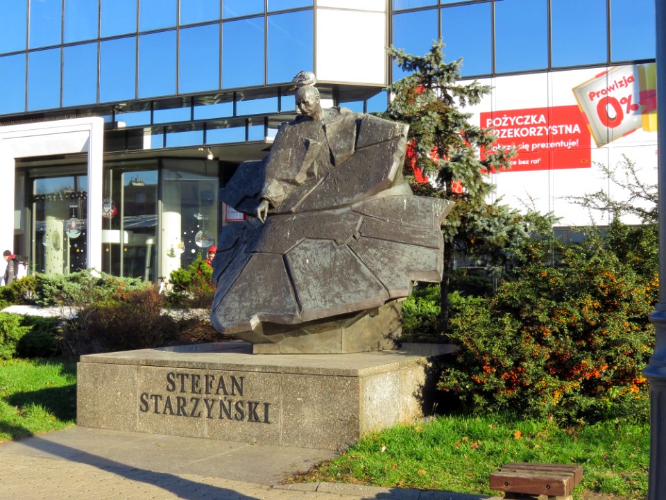 Pomnik Stefana Starzyńskiego plac Bankowy 05