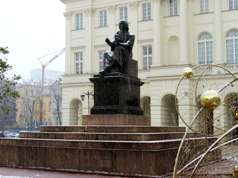 Pomnik Kopernika Warszawa 01