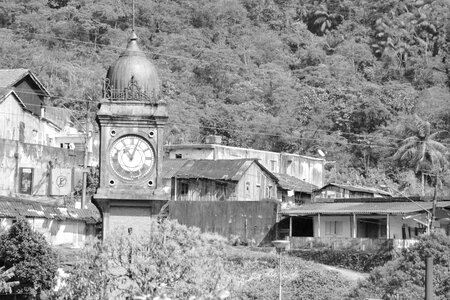 History watch pretoebranco