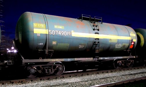 Tank car for benzene