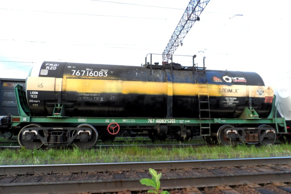 Tank car for oleum (01)