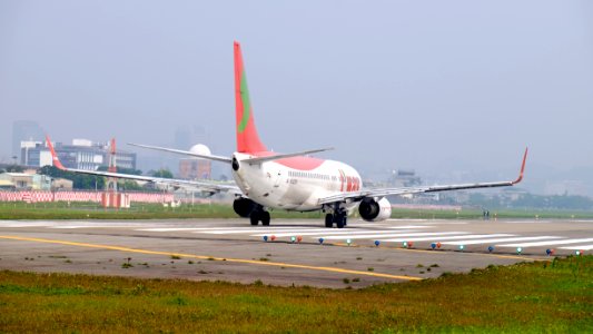 T'way Airlines Boeing 737-83N HL8268 Taking off from Taipei Songshan Airport 20160229