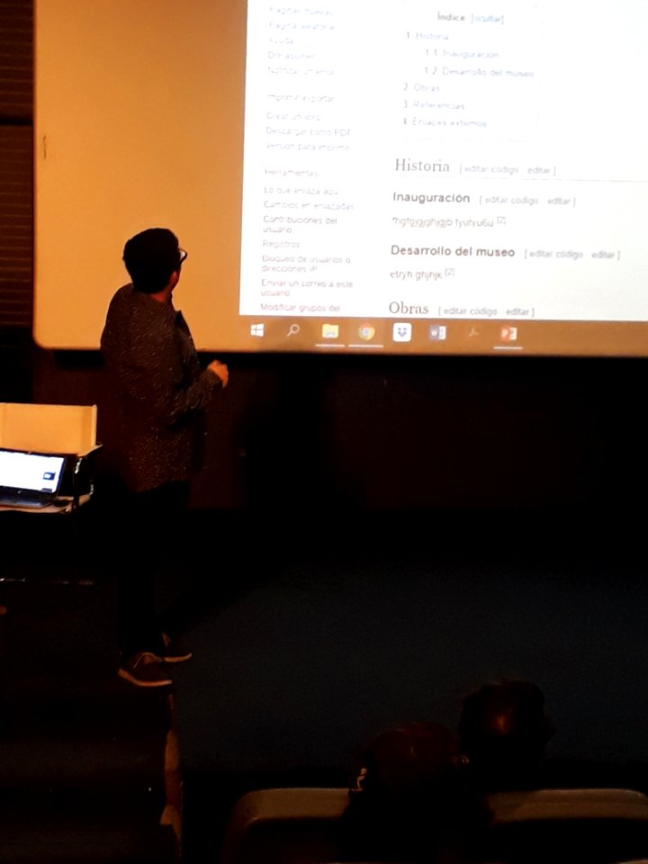 Taller de edición Wikimedia Chile en Wikigap 2018 17