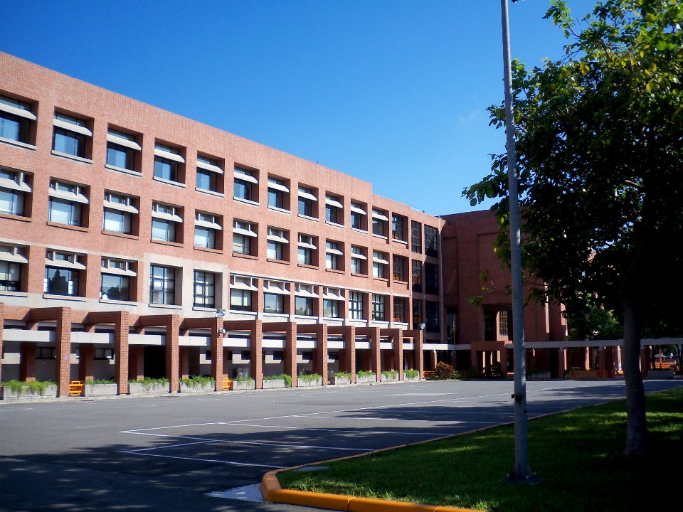 Taipei American School Building 20090801