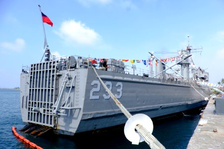 Stern View of ROCN Chong Ping (LST-233) at Zuoying Naval Base 20151024