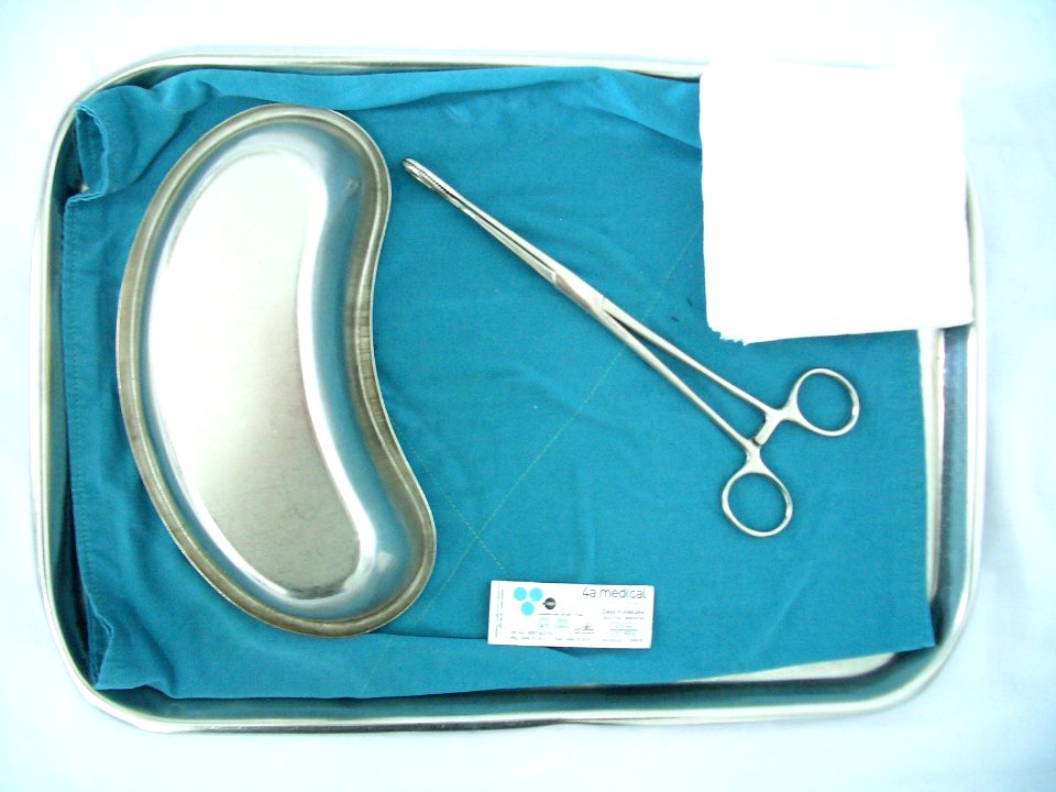 Surgical instruments 11