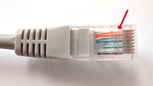 Stecker RJ45 568B Pfeil