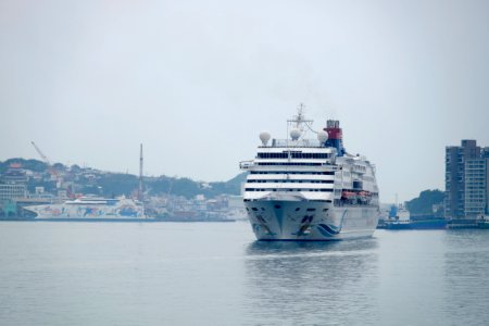 Superstar Aquarius Moving in Port of Keelung 20170309d