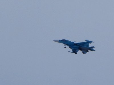 Su-34 when landing on a glide path (10)