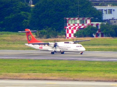 TransAsia Airways ATR 72-212A B-22802 landing down Taipei Songshan Airport 20111227