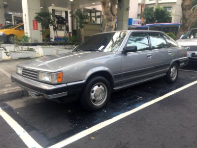 Toyota Camry (V10) Liftback at Sanmin Road, Songshan District, Taipei 20161026a