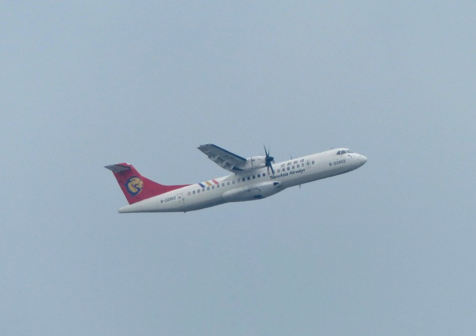 TransAsia Airways ATR 72-212A B-22802 Taking off from Taipei Songshan Airport 20130421