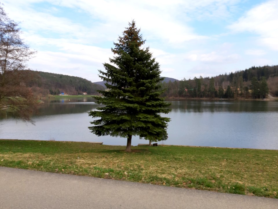 Trip okolo přehrady - Luhačovice 20210330 160121