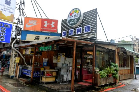 The Thali Indian style restaurant and Japanboat Takoyaki Donghu shop 20171019
