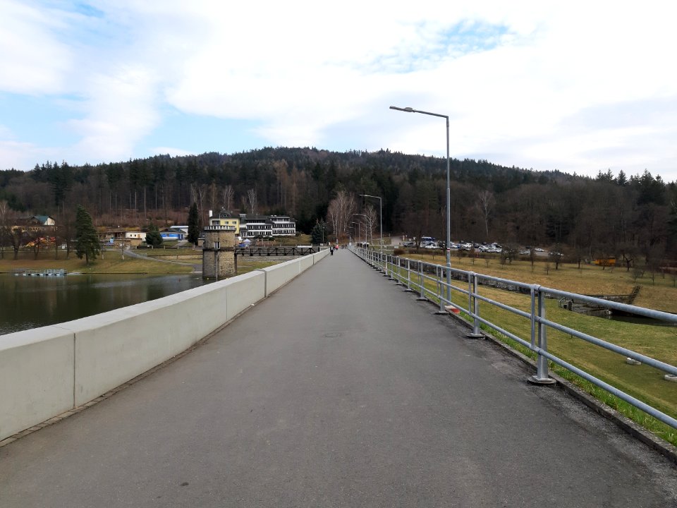 Trip okolo přehrady - Luhačovice 20210330 161209