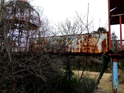 The ruins of Taga Highway Park Restaurant - Taga SL Park 20210306 09