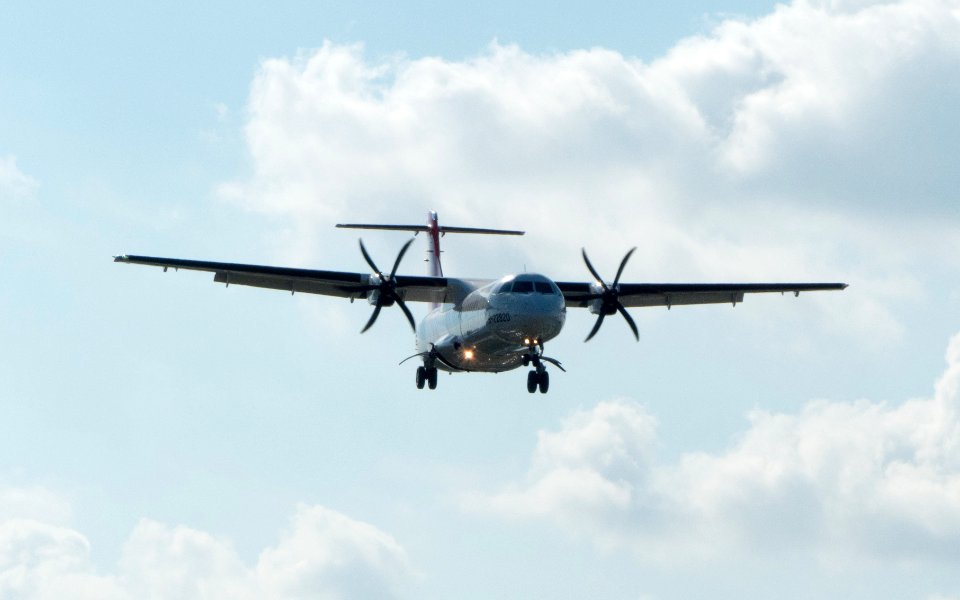 TransAsia Airways ATR 72-212A B-22820 on Final Approach at Taipei Songshan Airport 20150908