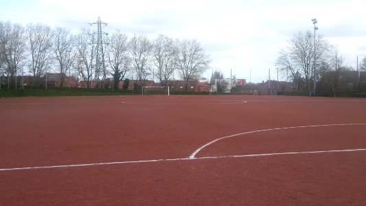 Terrain de football Lille III avril 2015 1