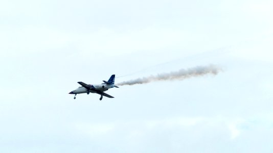 Thundertigers AT-3 0829 Flighting with Smoke Tail 20151121a