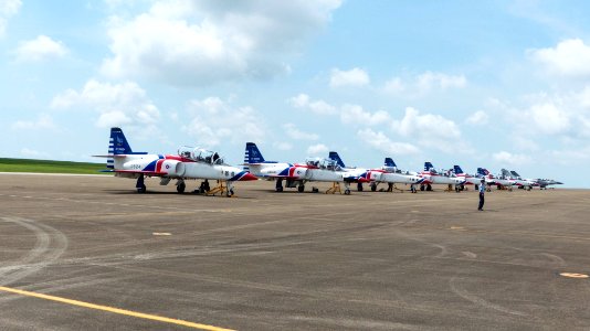 Thundertigers AT-3 and Air Show Fighters at Ching Chuang Kang AFB Apron 20140719