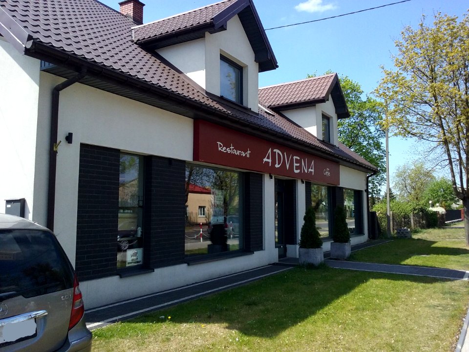 Tomaszów Mazowiecki w województwie łódzkim, PL, EU. Restauracja Advena przy ulicy Roweckiego, CC0