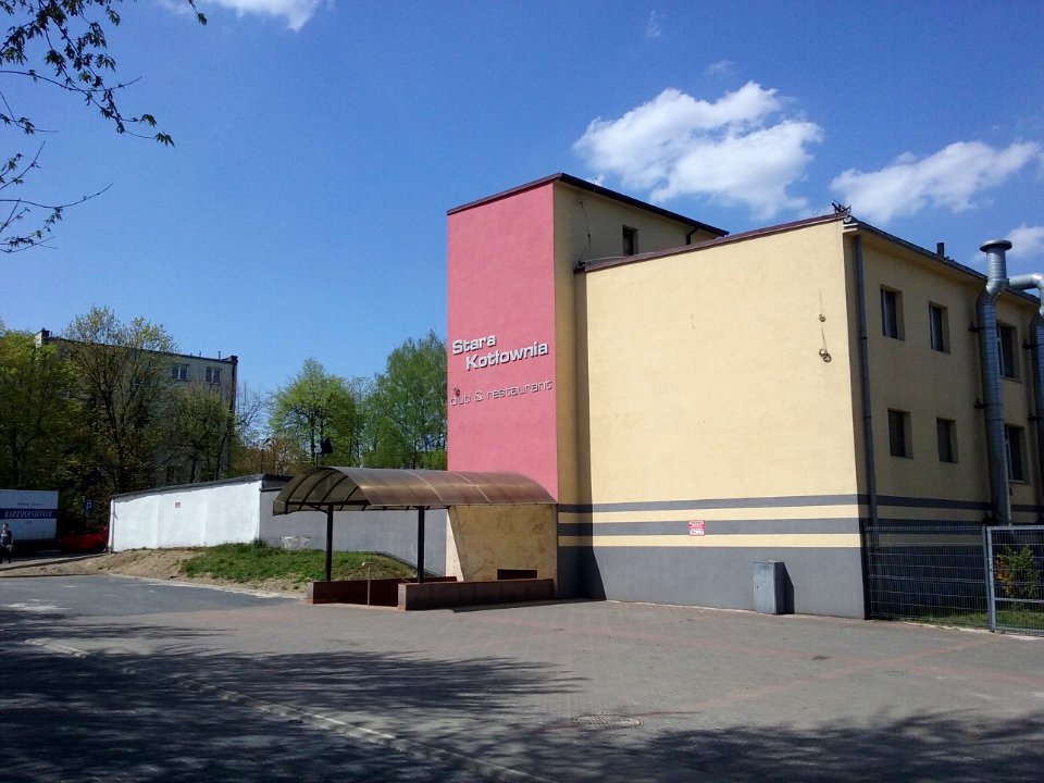 Tomaszów Mazowiecki w województwie łódzkim, PL, EU. Restauracja Stara Kotłownia przy ulicy Technicznej w Tomaszowie, CC0