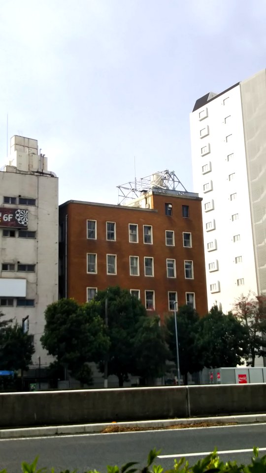 Tonan building 01