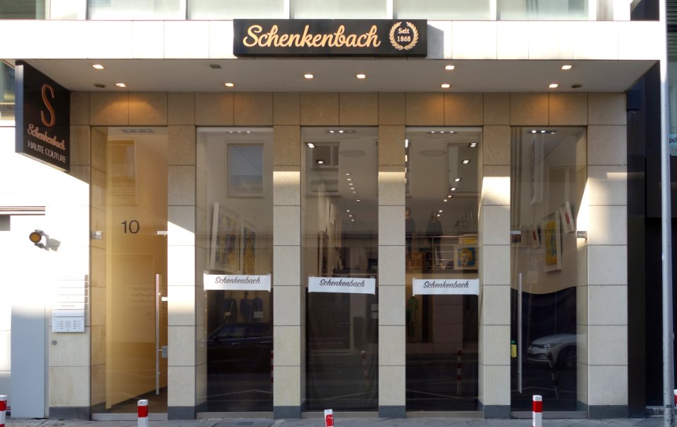Schenkenbach Haute Couture, Düsseldorf, März 2020 (2a)