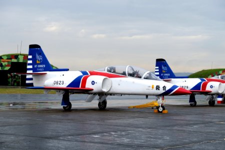 Thundertigers AT-3 0823 Parked at Hsinchu AFB Apron 20151121a