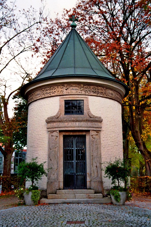 Schrobenhausen Kriegerdenkmal 1
