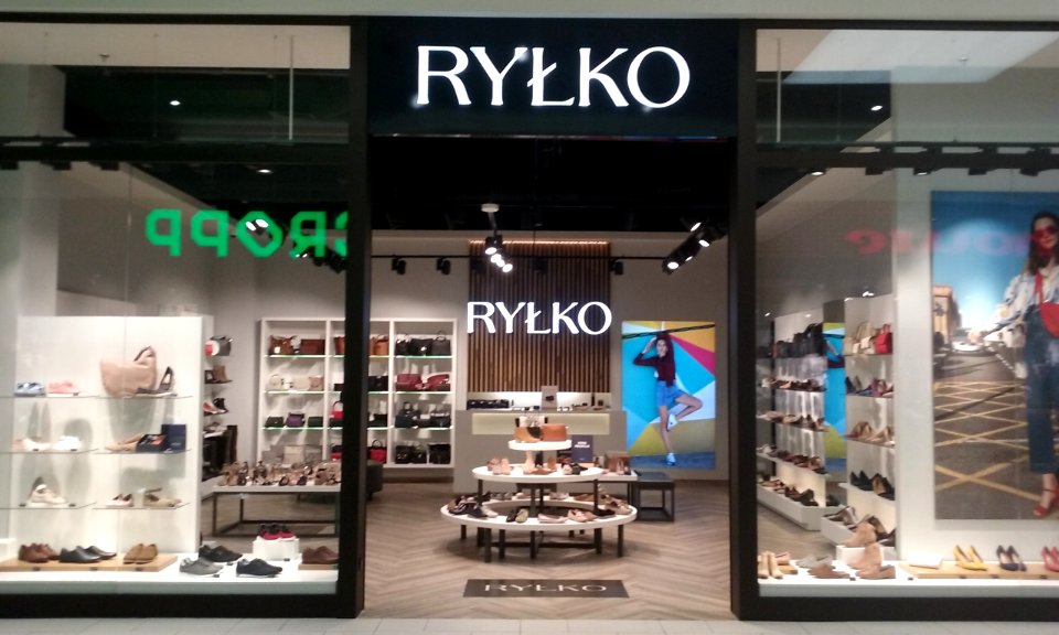 Salon obuwniczy RYŁKO w 60-tysięcznym Tomaszowie Mazowieckim, w województwie łódzkim