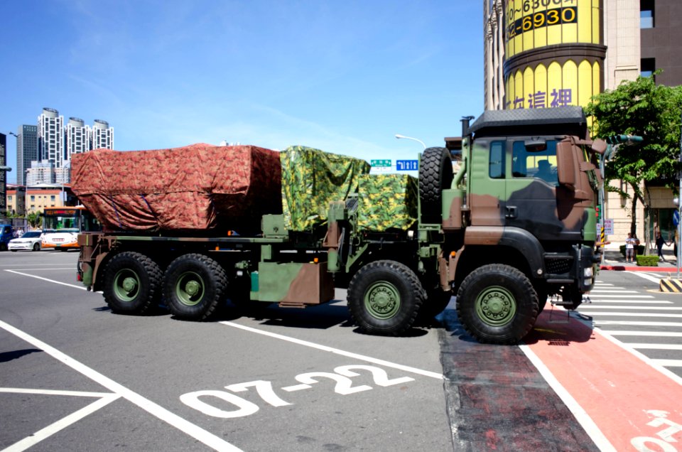 Thunderbolt 2000 MLRS on Xinzhan Road after Event 20140906
