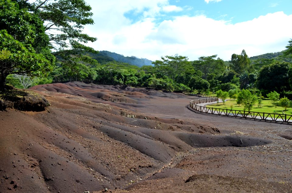 Seven Coloured Earths, Mauritius