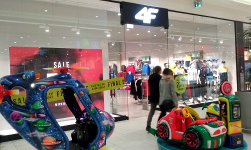 Salon 4F w 60-tysięcznym Tomaszowie Mazowieckim, województwo łódzkie