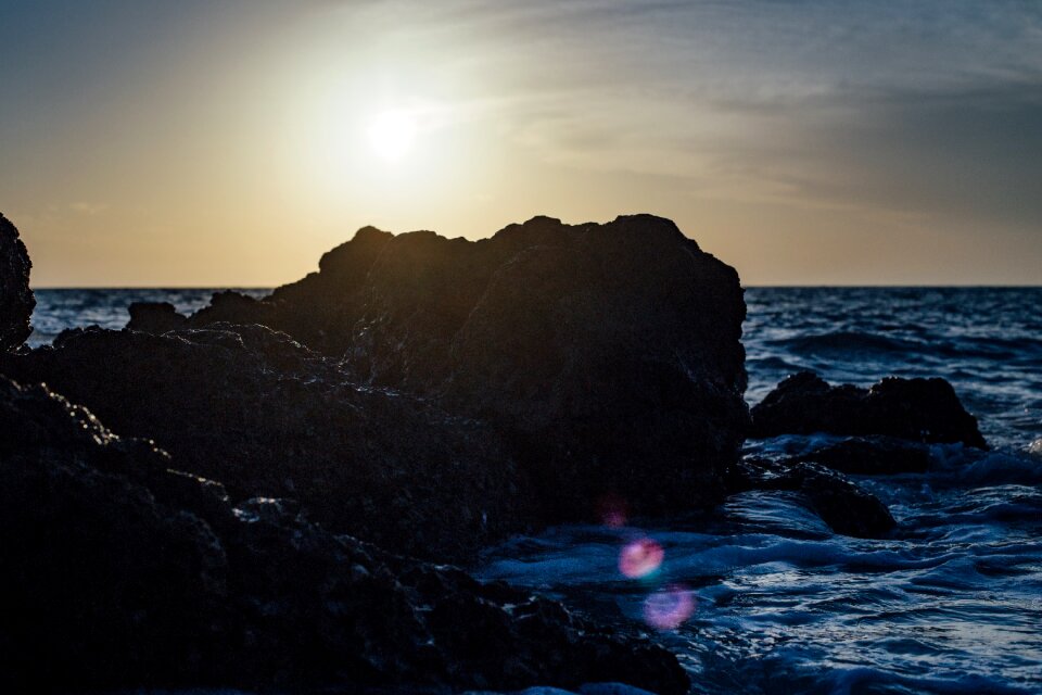 Waves nature dark