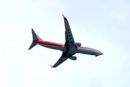 Shanghai Airlines Boeing 737-86D B-1720 on Final Approach at Taipei Songshan Airport 20150829a